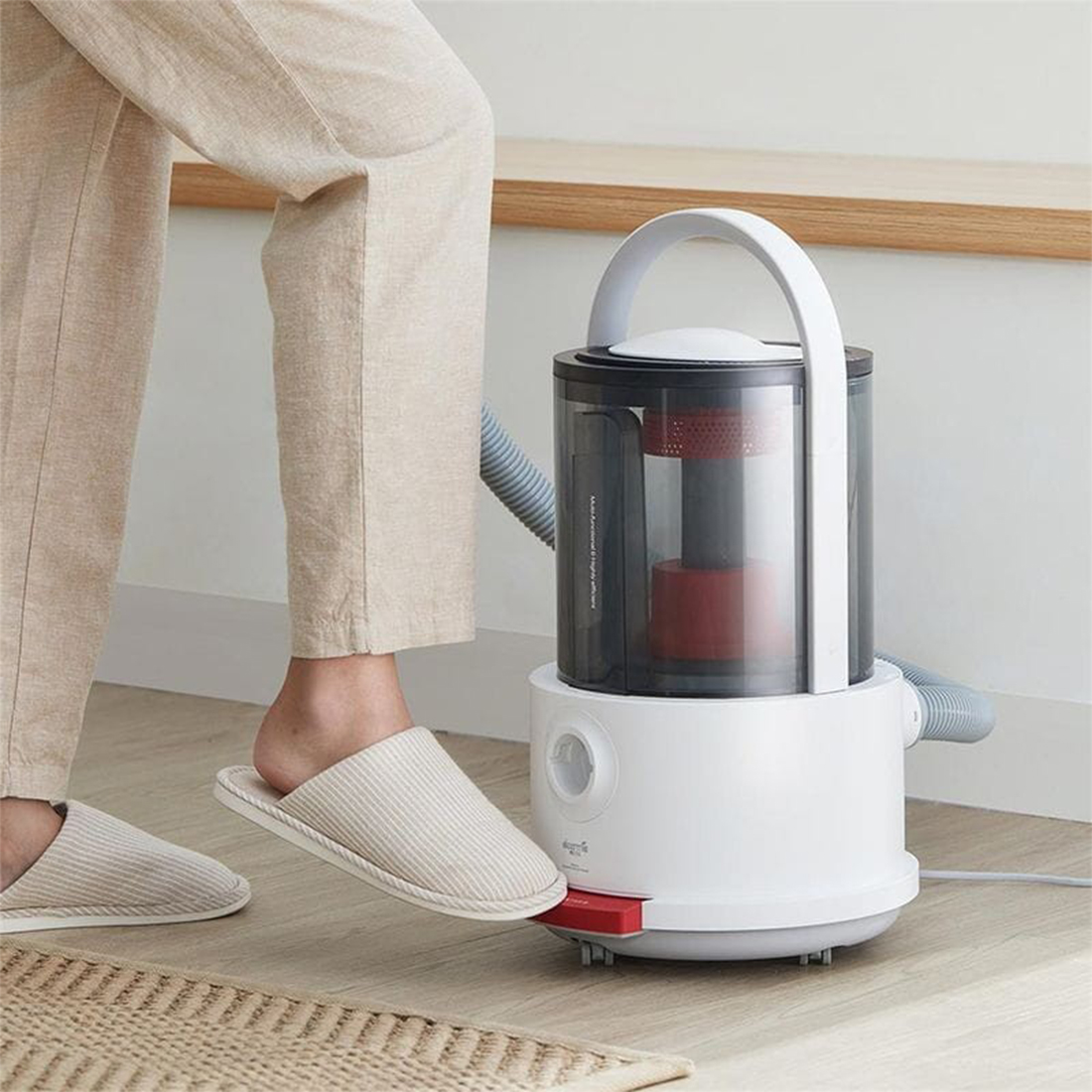 Пылесос моющий Deerma Vacuum Cleaner TJ200W Белый (TJ200W)