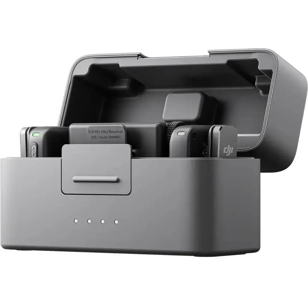 Петличный микрофон DJI Mic Mini (2 TX + 1 RX + Charging Case) (6941565991454)