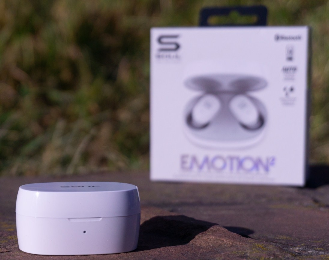 Bluetooth гарнитура Soul Emotion 2, White (SE53WH(U)-01)