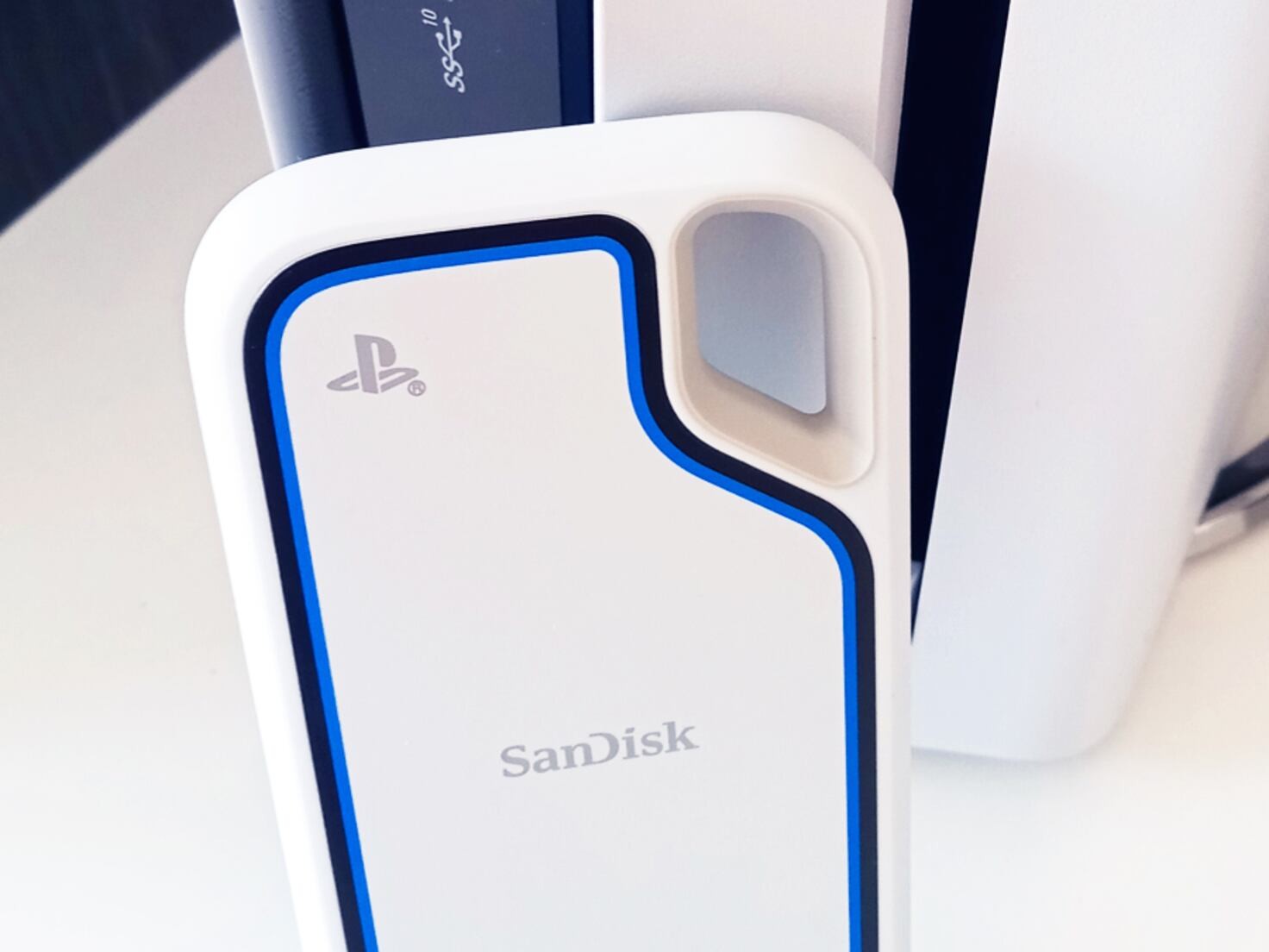 Внешний SSD SanDisk Extreme Portable SSD for PlayStation 5 1TB (SDSSDE62P-1T00-G25)