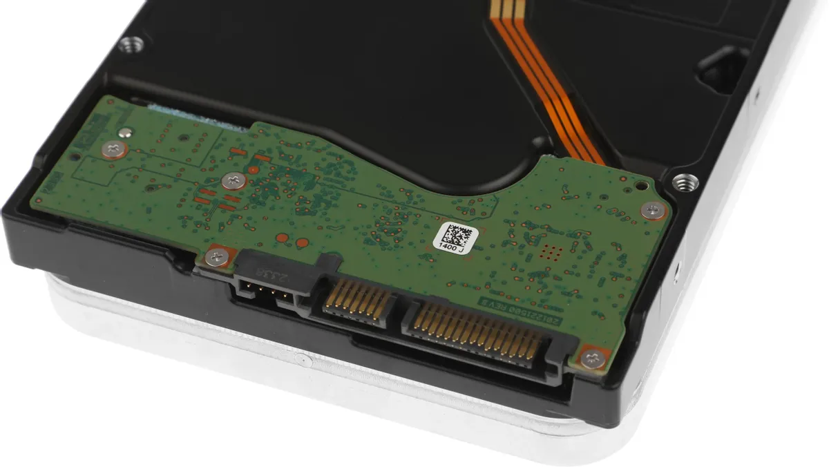 Жесткий диск HDD Seagate Ironwolf pro NAS 3.5'' 20TB (ST20000NT001)