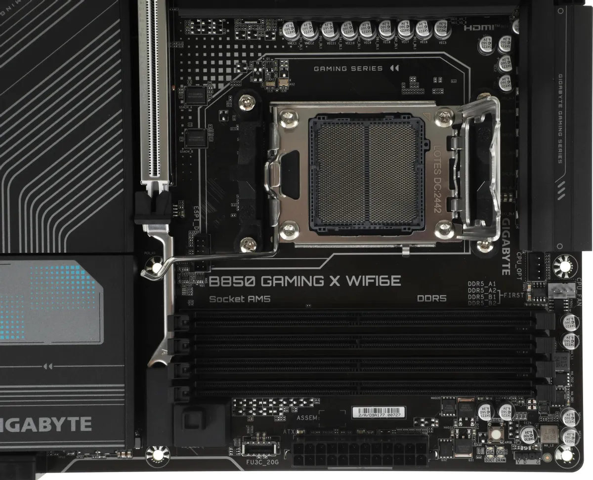 Материнская плата Gigabyte B850 GAMING X WIFI6E (B850 GAMING X WIFI6E)