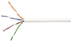 Кабель линейный COMMSCOPE UTP/LSZH/4пары/кат.5е/305м/белый (884048914/10)