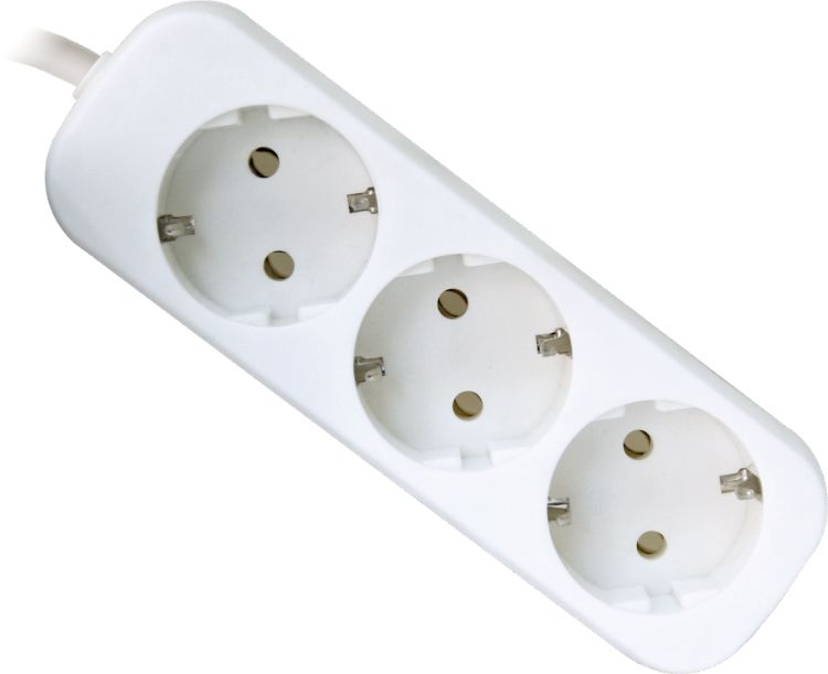 Удлинитель DEFENDER с заземлением E318 1.8 м, 3 розетки (99221) Удлинитель DEFENDER с заземлением E318 1.8 м, 3 розетки (99221)