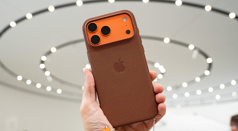 Чехол для iPhone 17 Pro Max TechWoven Case with MagSafe - Sienna,Model A3562 (MGFC4ZM/A)