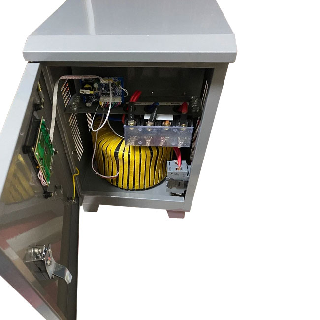 Стабилизатор напряжения Ресанта АСН-15000/1-Ц (АСН-15000/1-Ц)