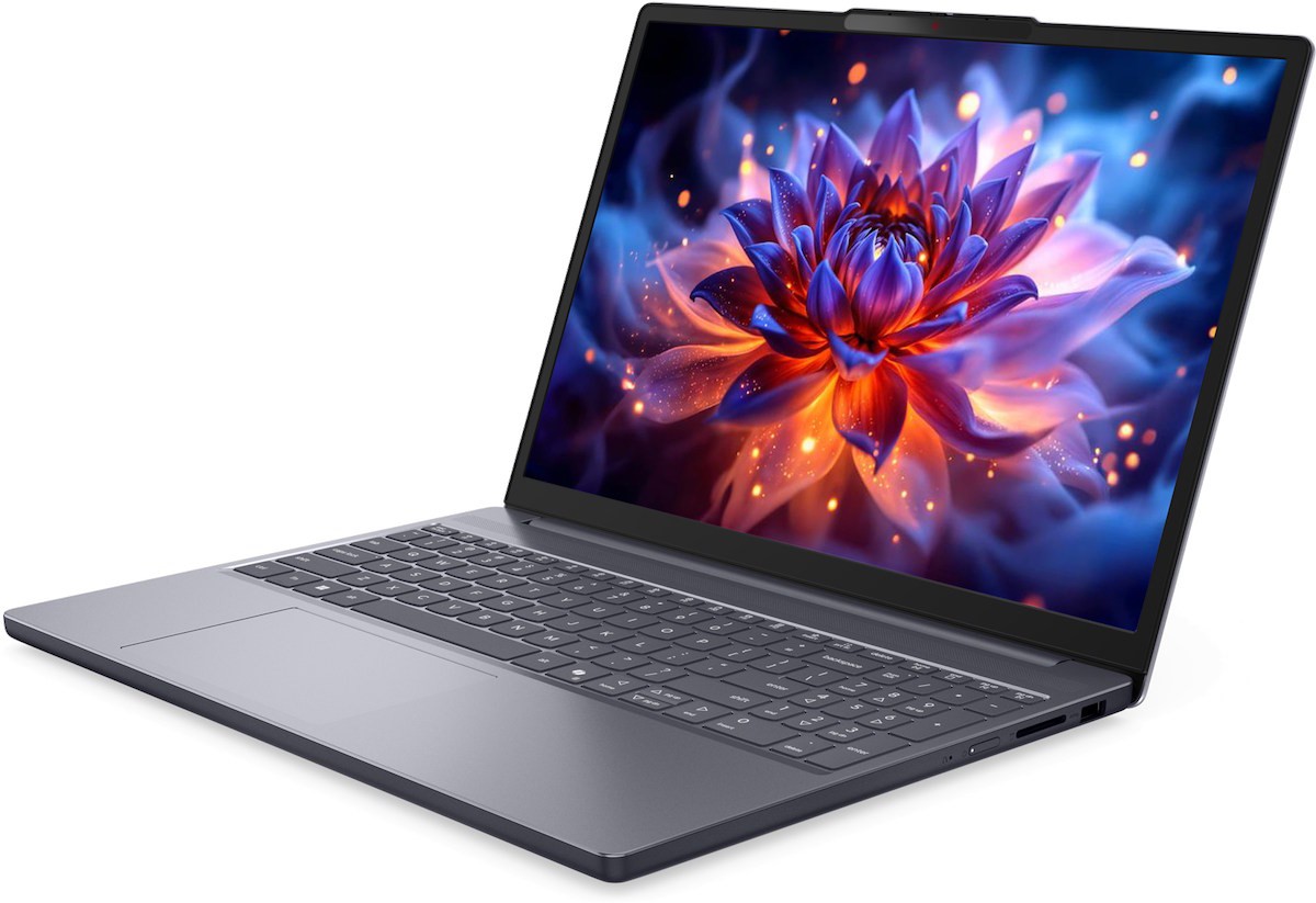 Ноутбук Lenovo IdeaPad Slim 3 15IPH11 (83UR002ARK)