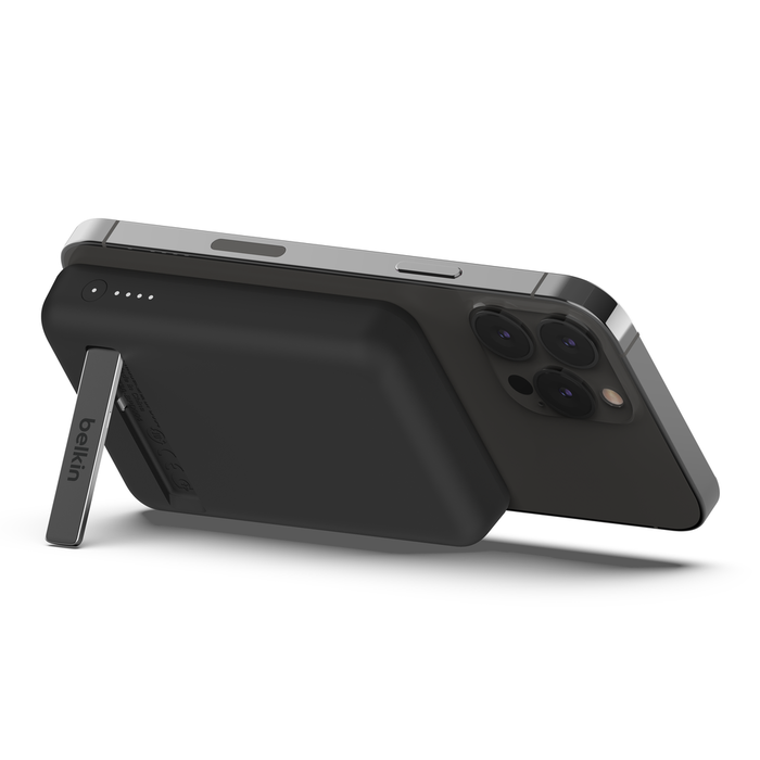 Внешний аккумулятор Belkin Boost Charge Magnetic Wireless (BPD004btBK)