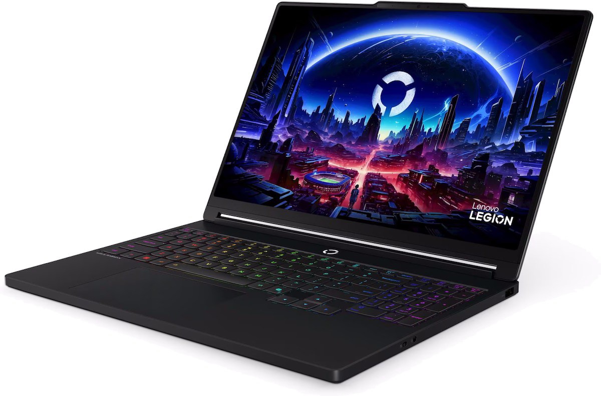 Ноутбук Lenovo Legion 5 15IAX11 (83VK004URK)
