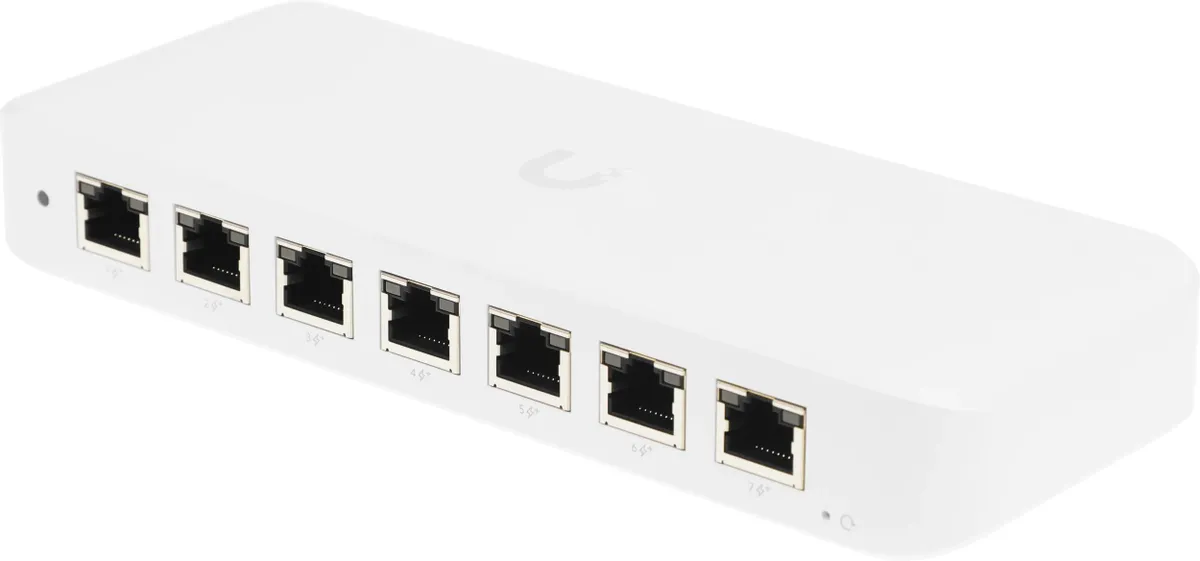 Коммутатор UniFi Ultra 60W (USW-Ultra-60W-EU) Коммутатор UniFi Ultra 60W (USW-Ultra-60W-EU)