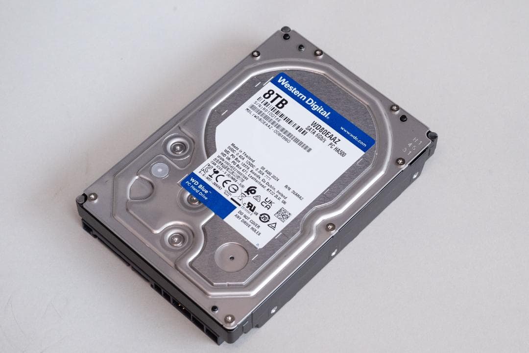 Жесткий диск HDD 8Tb Western Digital Blue SATA (WD80EAAZ)