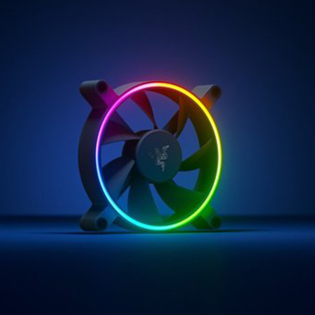 Кулер для компьютерного корпуса Razer Kunai Chroma 120MM 3 Fan (RC21-01810100-R3M1)