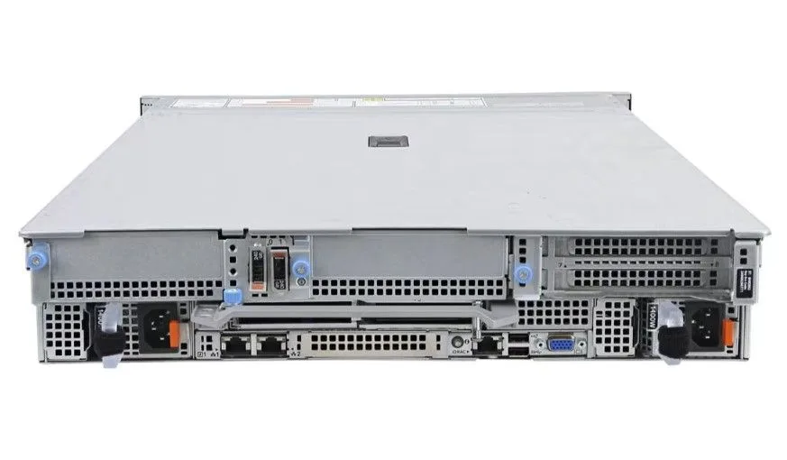 Dell PowerEdge R750 против R740: стоит ли переходить на 15-е поколение