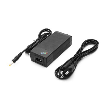 Персональное зарядное устройство IBM 16V/4.2A 67W Штекер 5.5 (IBM 16V/4.2A 67W)