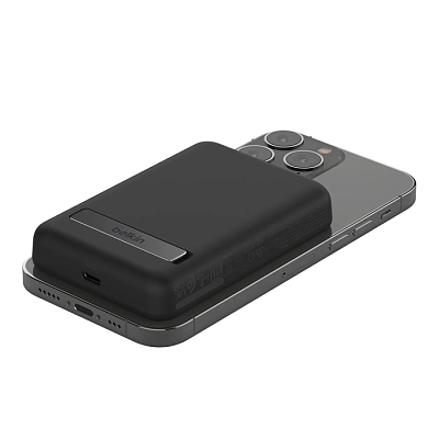 Внешний аккумулятор Belkin Boost Charge Magnetic Wireless (BPD004btBK)