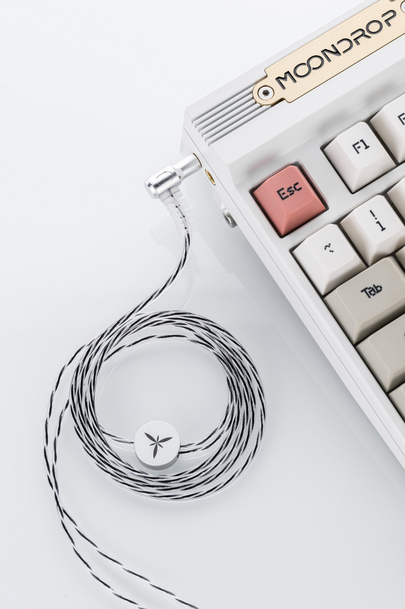 Наушники Moondrop Lan (LAN IEM)