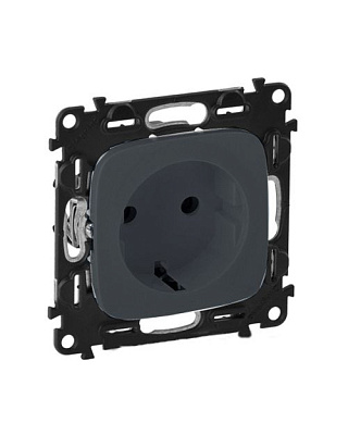Legrand 753931 VLN-a АНТ Розетка 2К+З (753931)