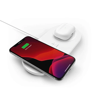 Беспроводное зарядное устройство Belkin BOOST CHARGE 15В (WIZ008VFWH), белый