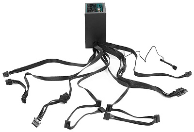 Блок питания AeroCool KCAS Plus Gold 650W RGB (650W AEROCOOL KCAS PLUS GOLD 650W RGB)