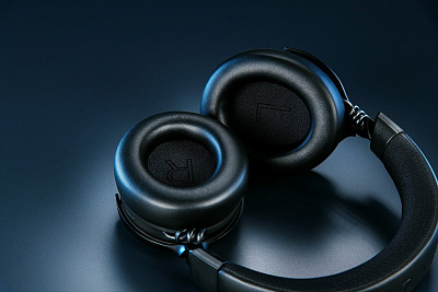 Гарнитура Razer Kraken V4 Pro (RZ04-05160100-R3M1)