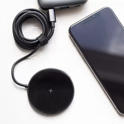 Беспроводное зарядное устройство Olmio MagCharge QI 15W (43918)