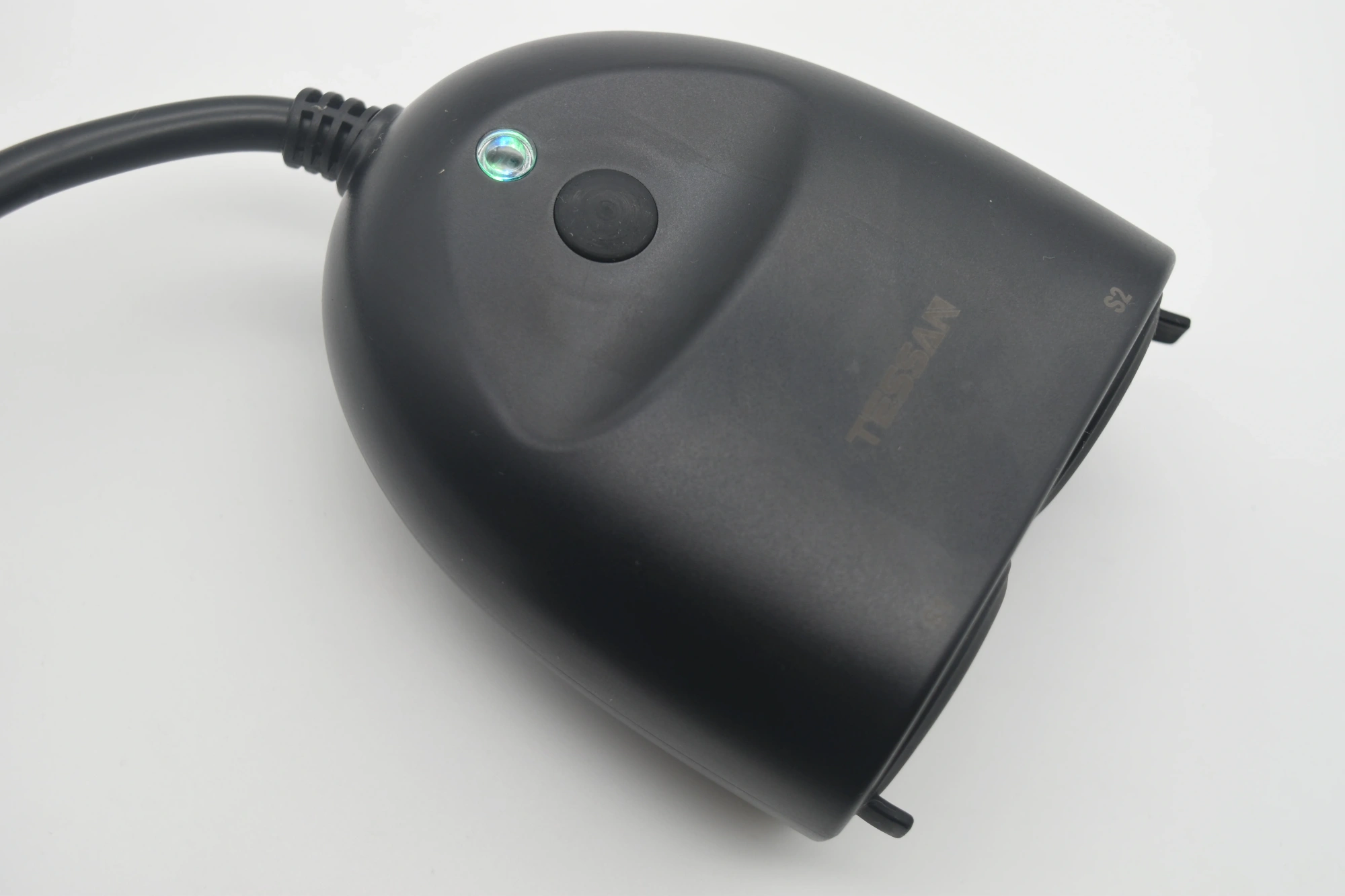 Сетевой фильтр Tessan TS-EOP03-EU (80001977) Сетевой фильтр Tessan TS-EOP03-EU (80001977)