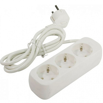 Удлинитель DEFENDER с заземлением E330 3.0 м, 3 розетки (99222)