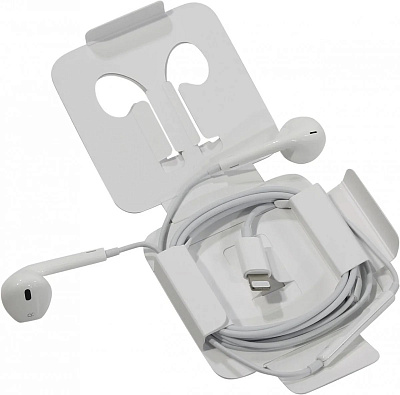 Наушники Apple EarPods, Lightning Connector (MWTY3ZM/A)