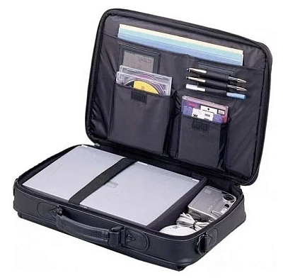 Сумка для ноутбука 15.6" Sumdex Notebrief CKN-002, Black, Кожезаменитель (CKN-002BK)